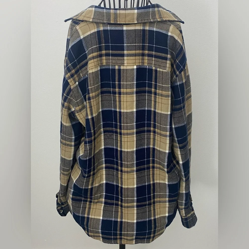 Plaid Button-Up Shirt Jacket Size M - Picture 5 of 5